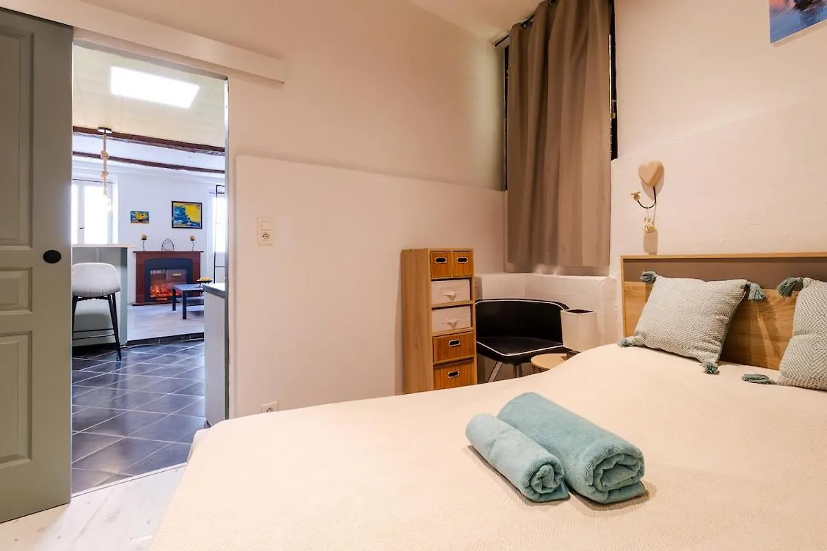 Apartman Apparemment Charmant Au Coeur Du Suquet Cannes Franciaország